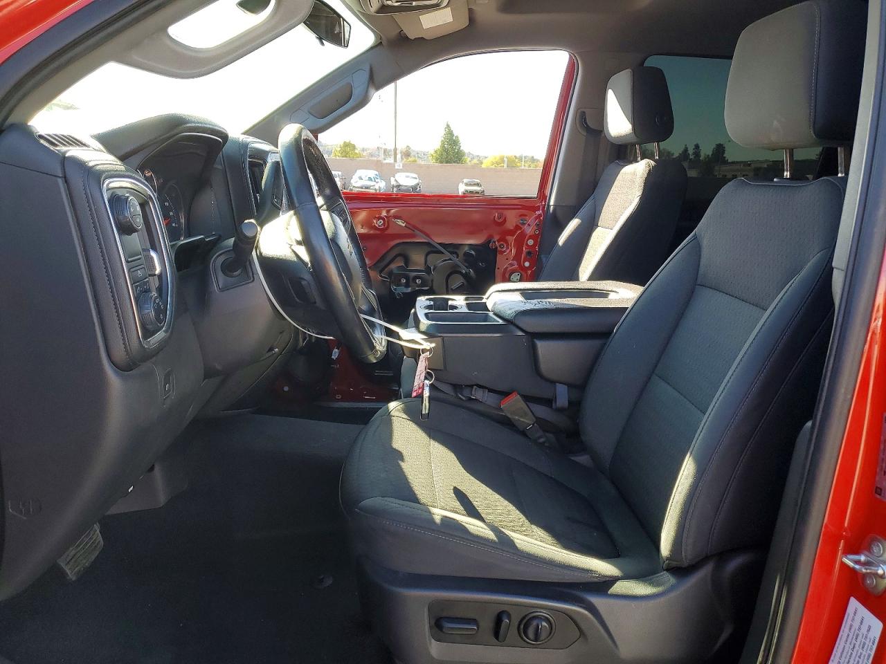 2019 CHEVROLET SILVERADO C1500 LT photo 25