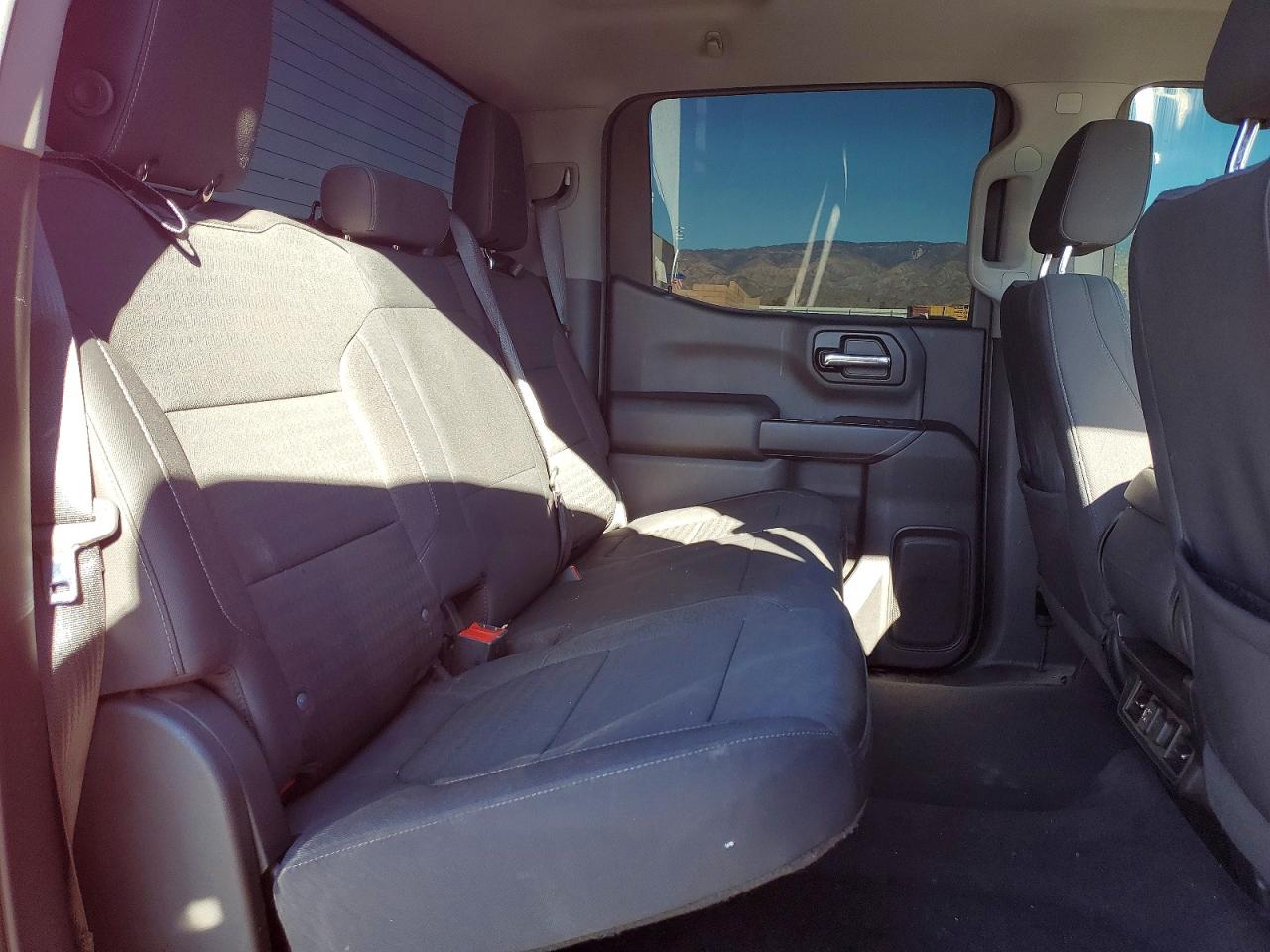 2019 CHEVROLET SILVERADO C1500 LT photo 37