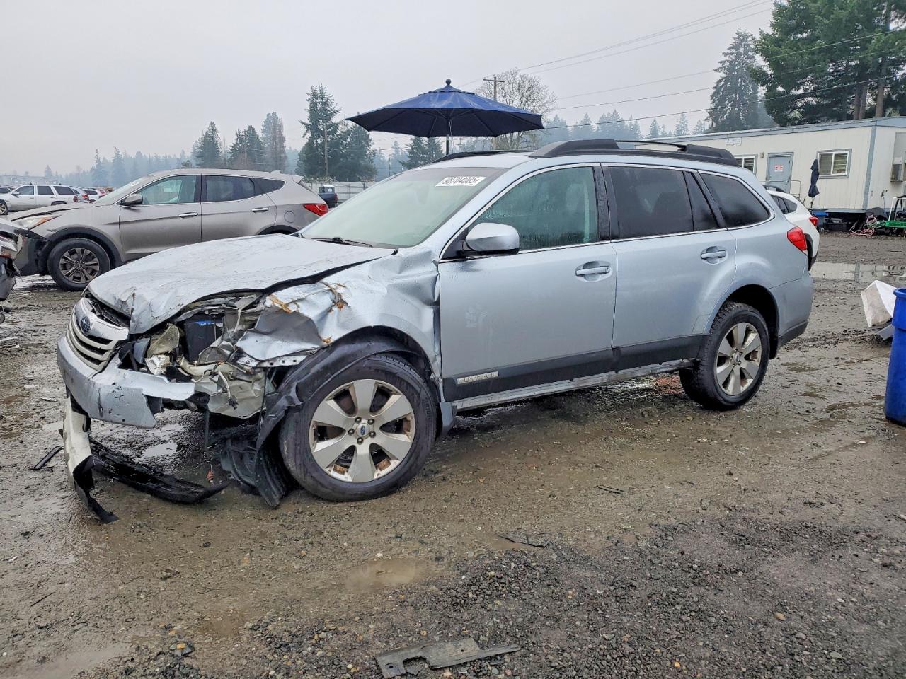 2012 SUBARU OUTBACK