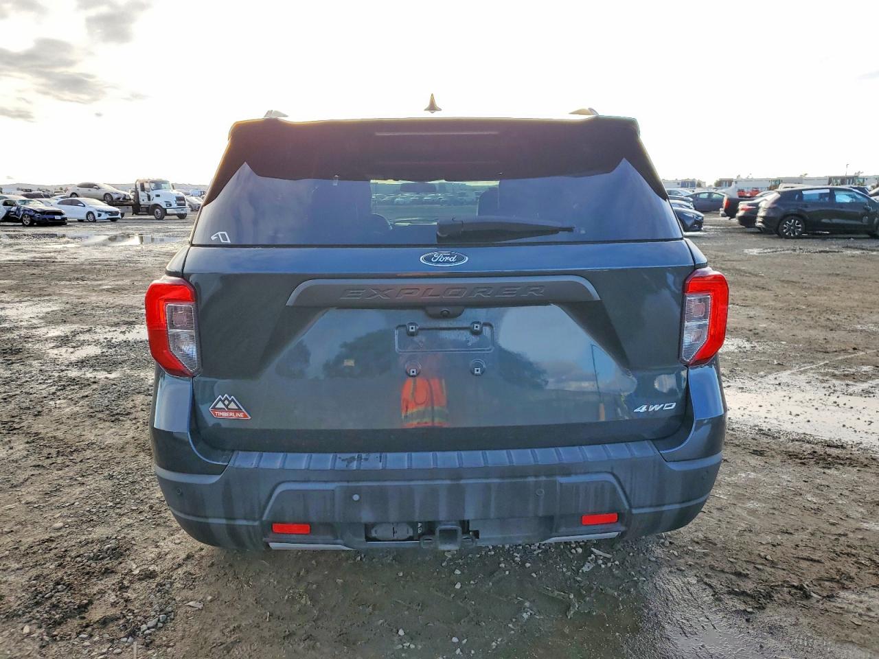 2023 FORD EXPLORER TIMBERLINE photo 6