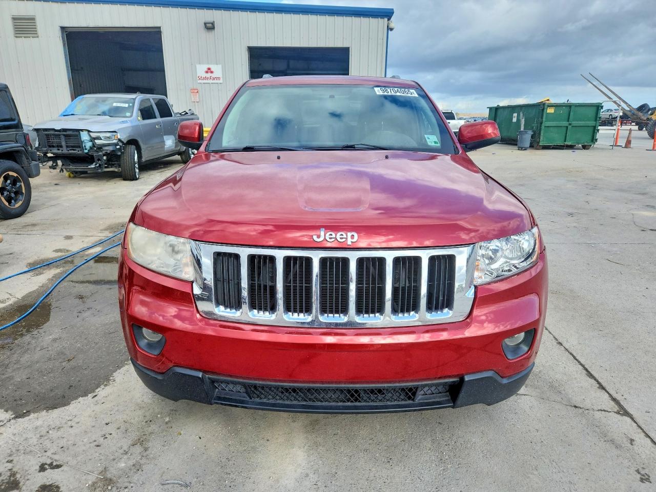 2011 JEEP GRAND CHEROKEE LAREDO photo 5