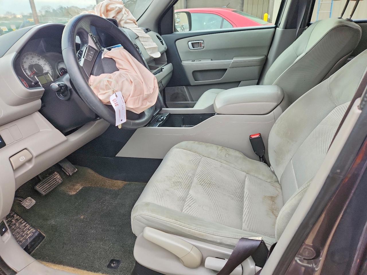 2015 HONDA PILOT LX photo 7