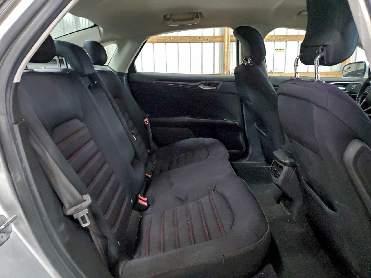 2013 FORD FUSION SE photo 10