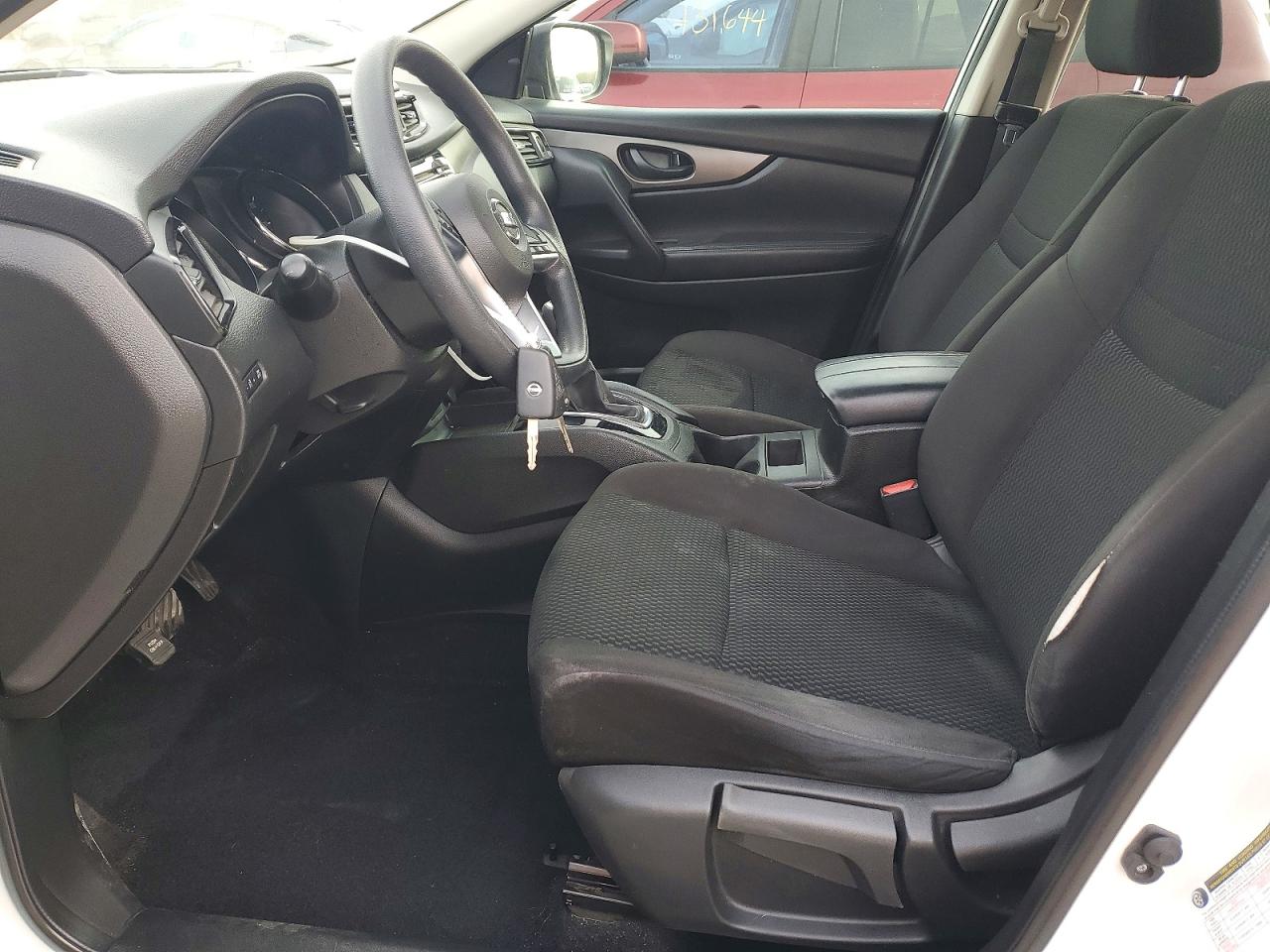 2019 NISSAN ROGUE SPORT S photo 13