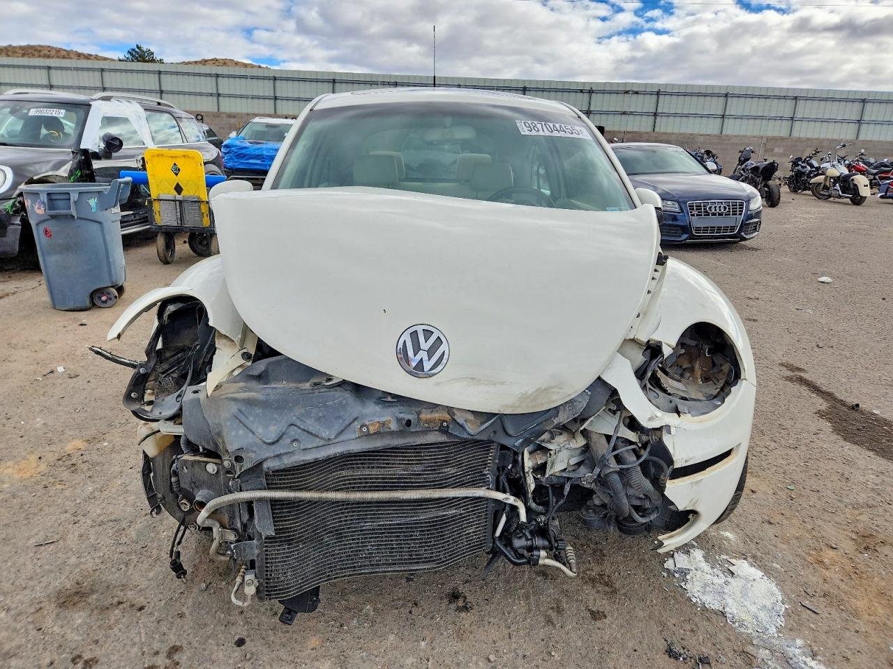 2008 VOLKSWAGEN NEW BEETLE TRIPLE WHITE photo 5