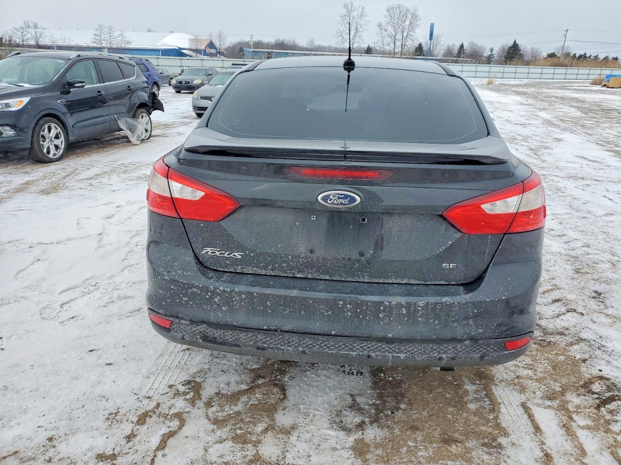 2014 FORD FOCUS SE photo 6