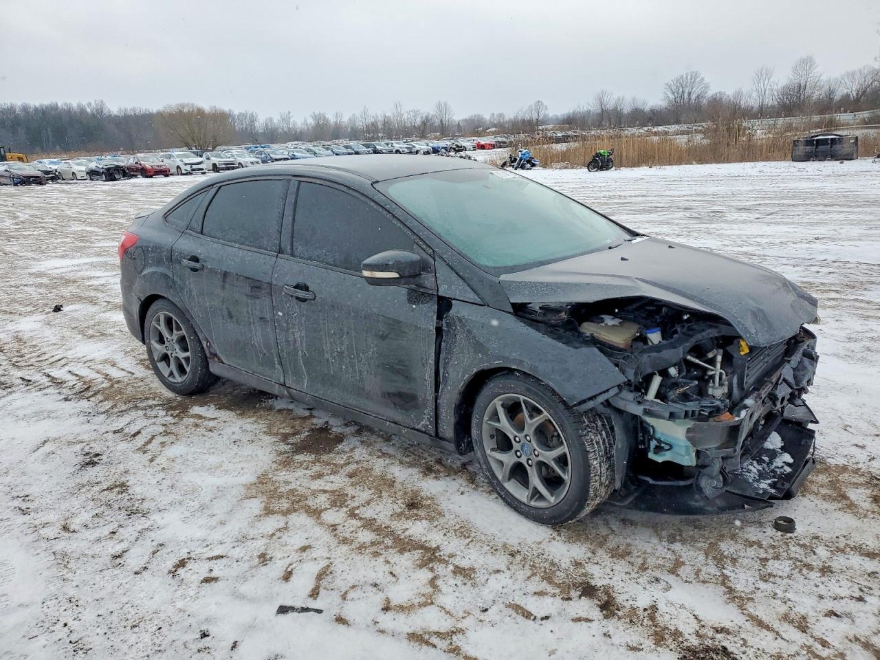 2014 FORD FOCUS SE photo 4