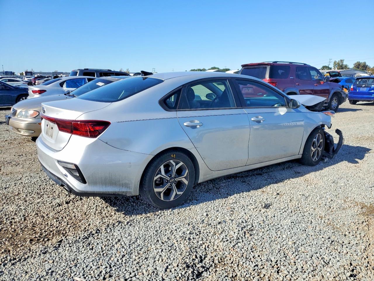 2021 KIA FORTE FE photo 3