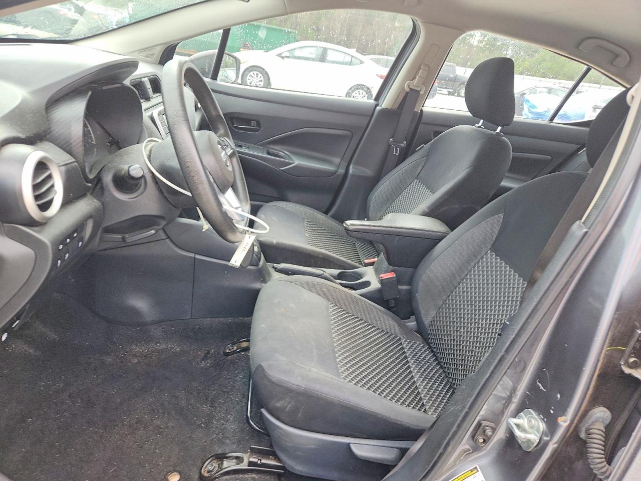2020 NISSAN VERSA S photo 13