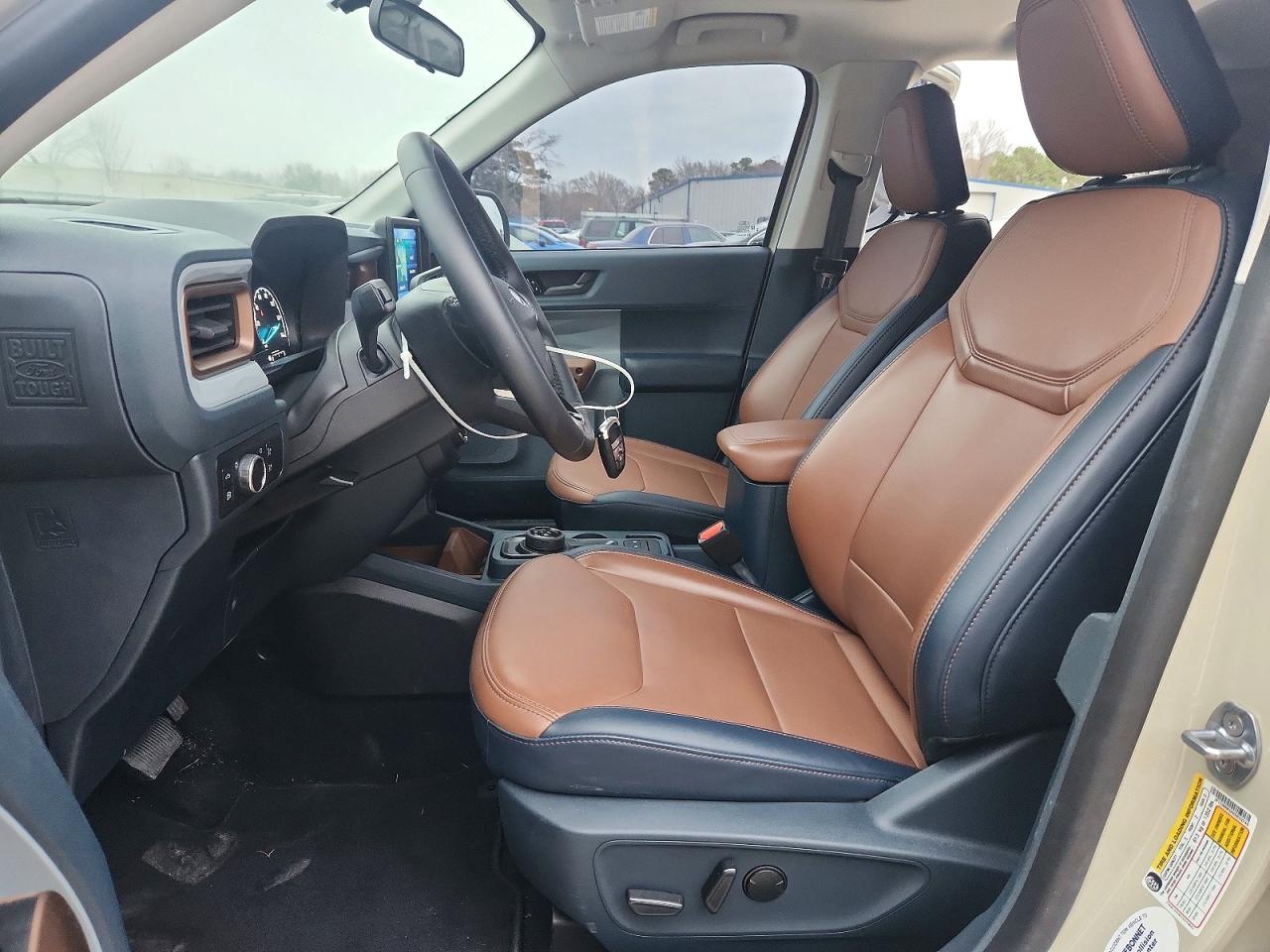 2024 FORD MAVERICK LARIAT photo 7