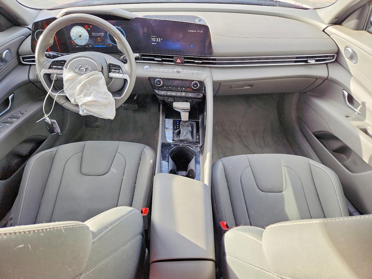 2023 HYUNDAI ELANTRA SEL photo 15