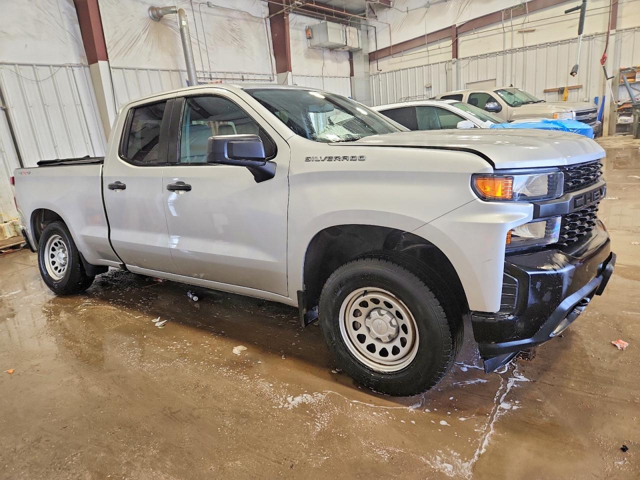 2019 CHEVROLET SILVERADO K1500 photo 4