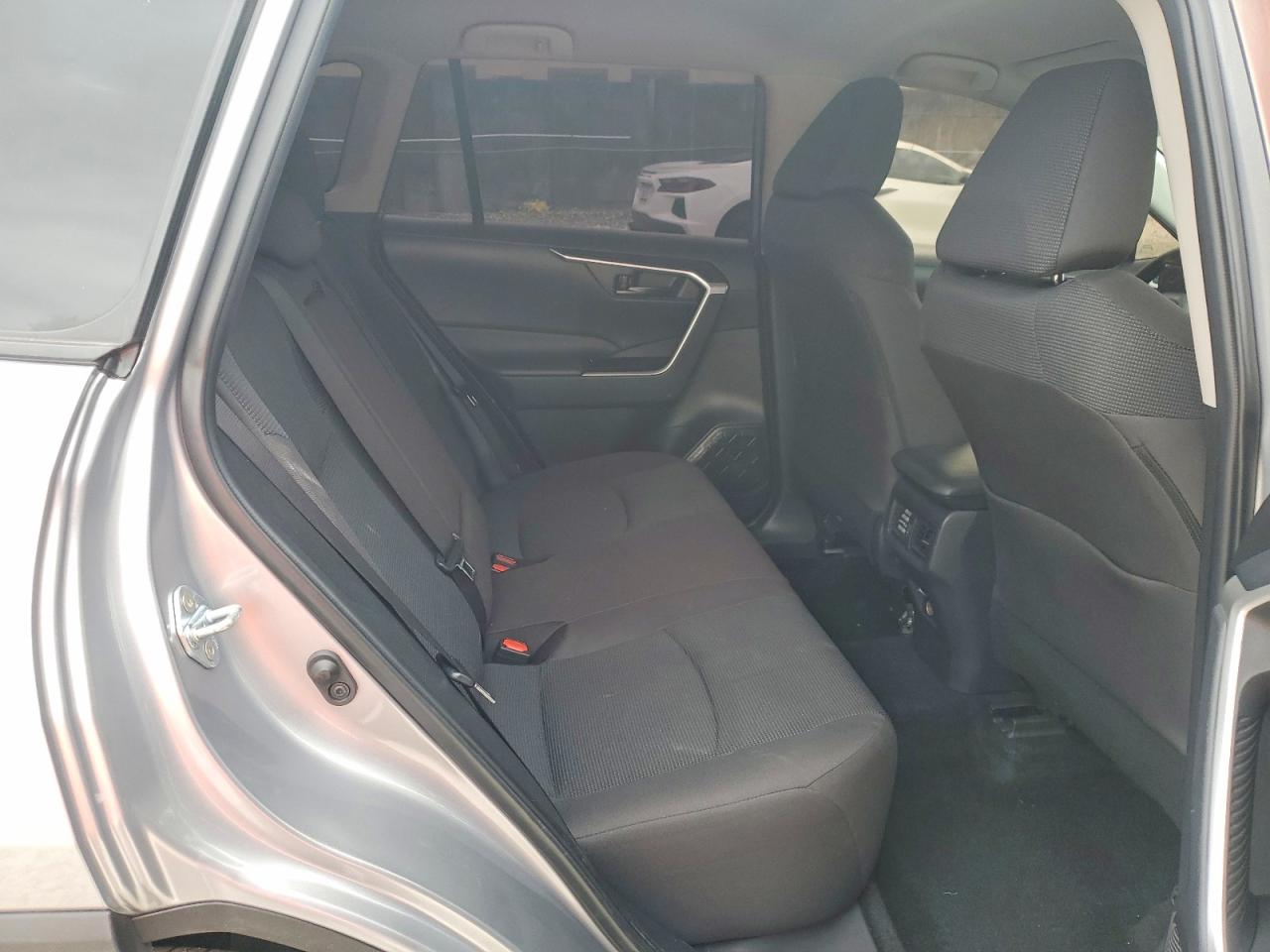 2025 TOYOTA RAV4 LE photo 11