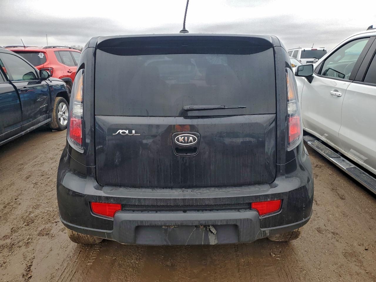 2011 KIA SOUL + photo 16