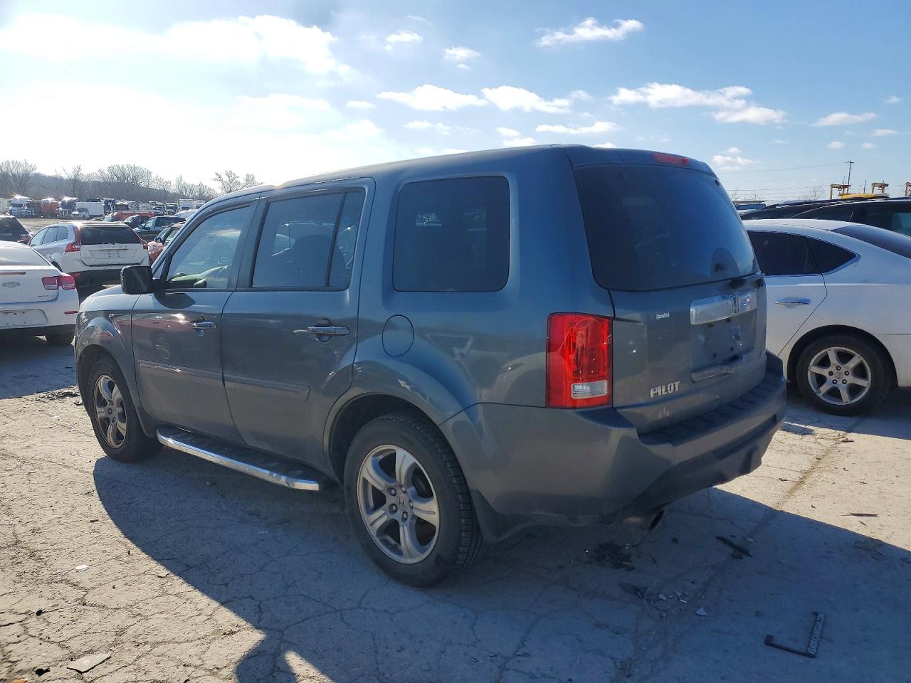 2012 HONDA PILOT EXL photo 2