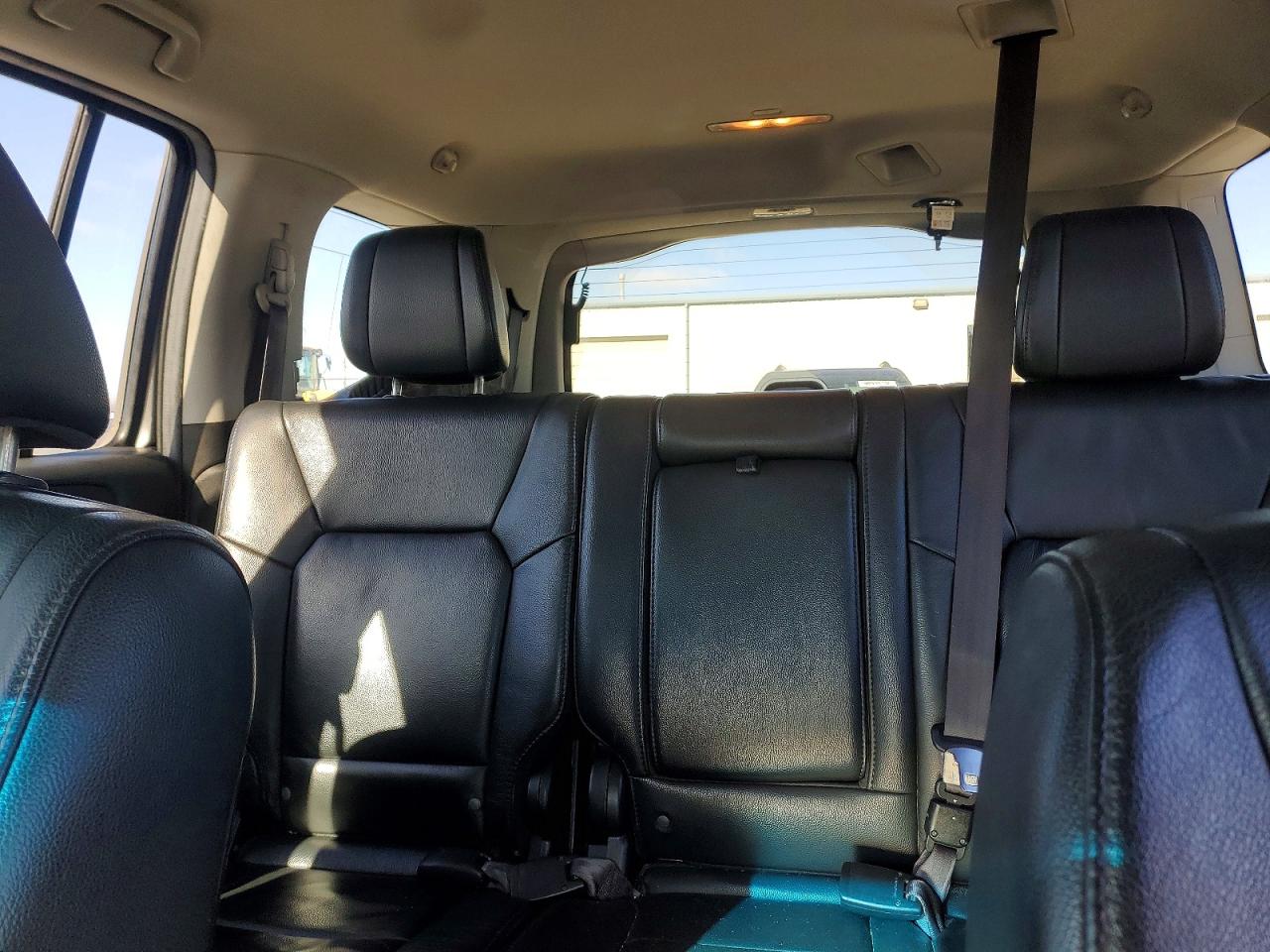 2012 HONDA PILOT EXL photo 10