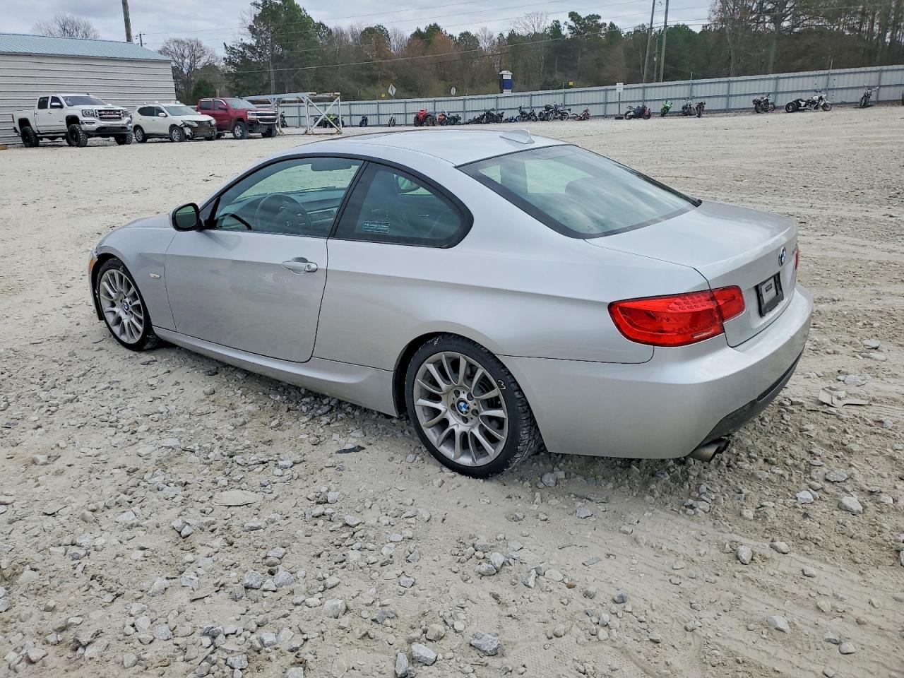 2011 BMW 328 I photo 2