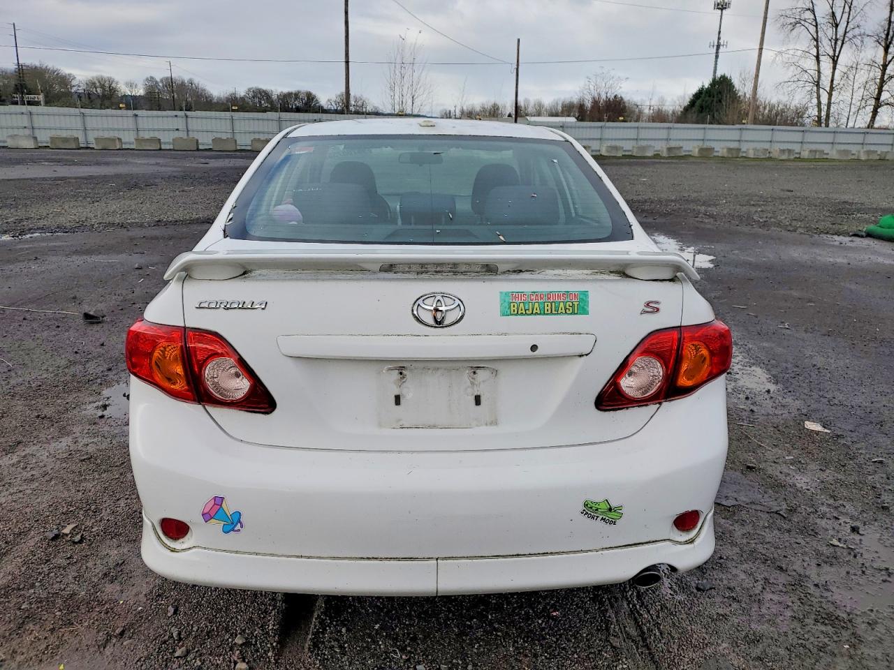 2010 TOYOTA COROLLA BASE photo 6