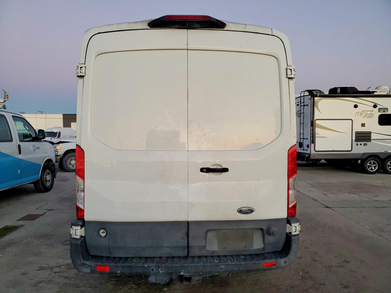 2018 FORD TRANSIT T-350 photo 6