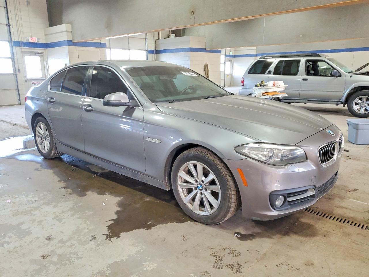 2015 BMW 528 XI photo 4