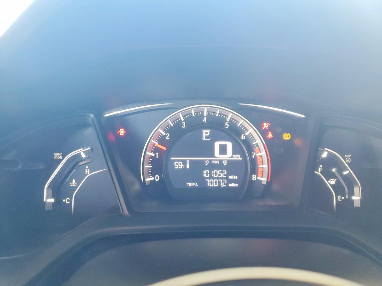 2016 HONDA CIVIC LX photo 9