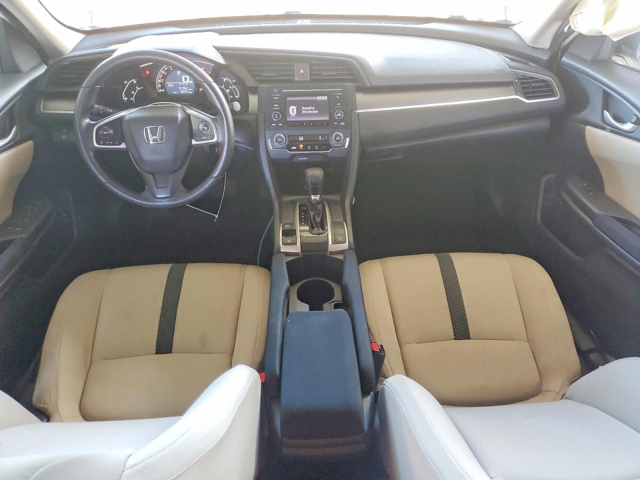 2016 HONDA CIVIC LX photo 8