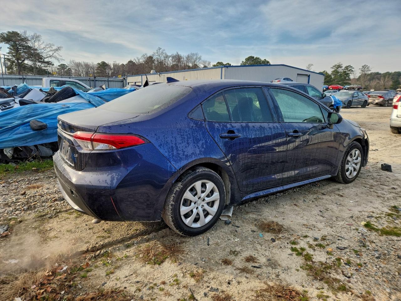 2020 TOYOTA COROLLA LE photo 3