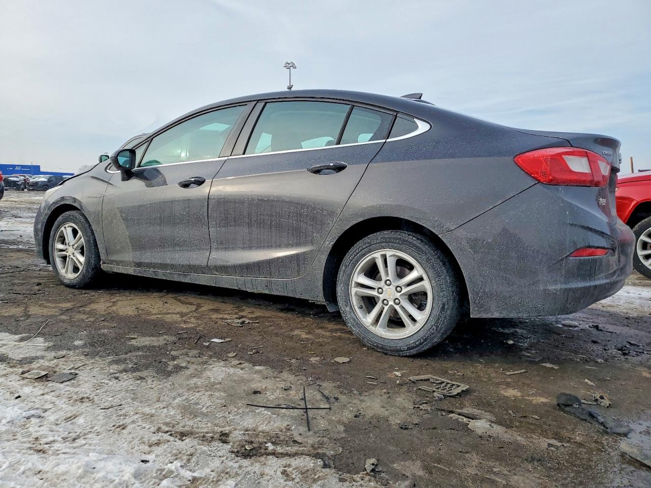 2016 CHEVROLET CRUZE LT photo 2