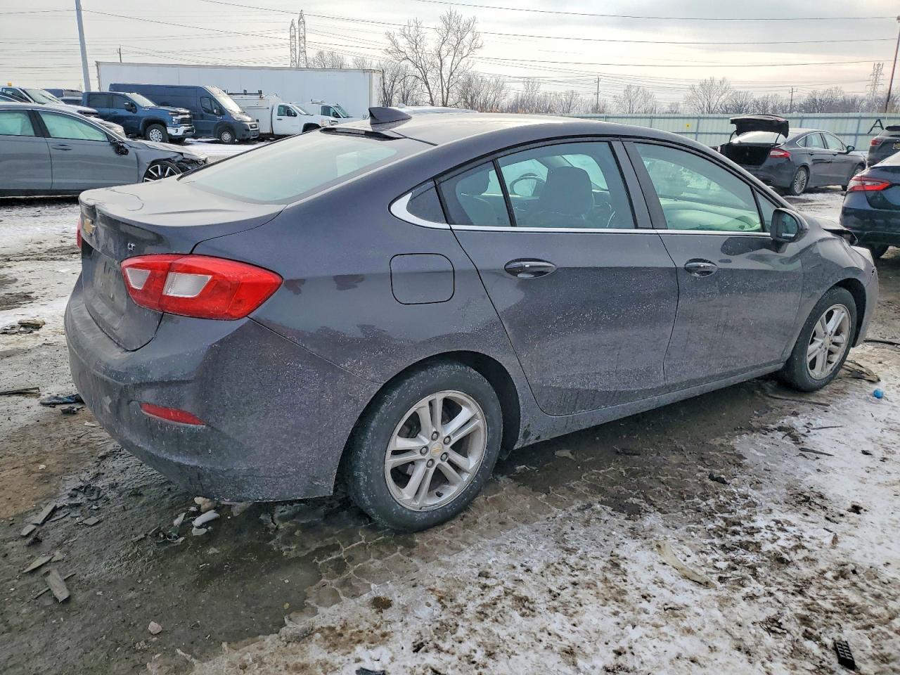 2016 CHEVROLET CRUZE LT photo 3