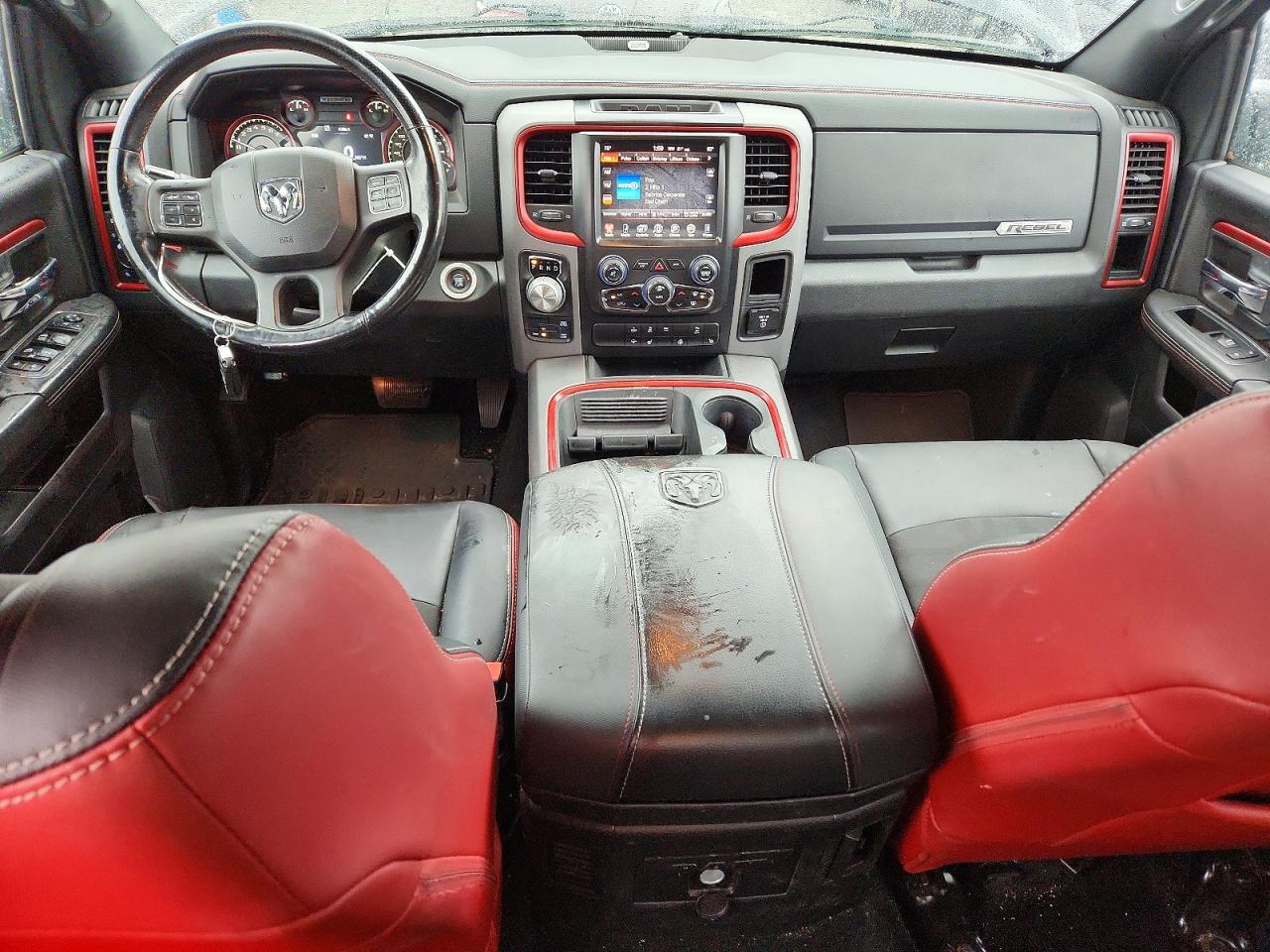 2016 RAM 1500 REBEL photo 15