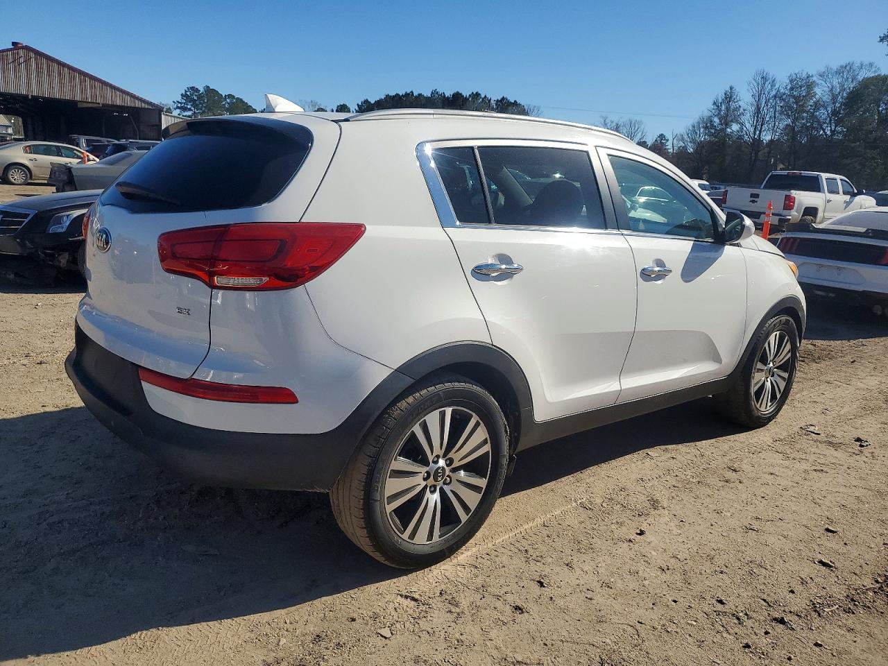 2016 KIA SPORTAGE EX photo 3