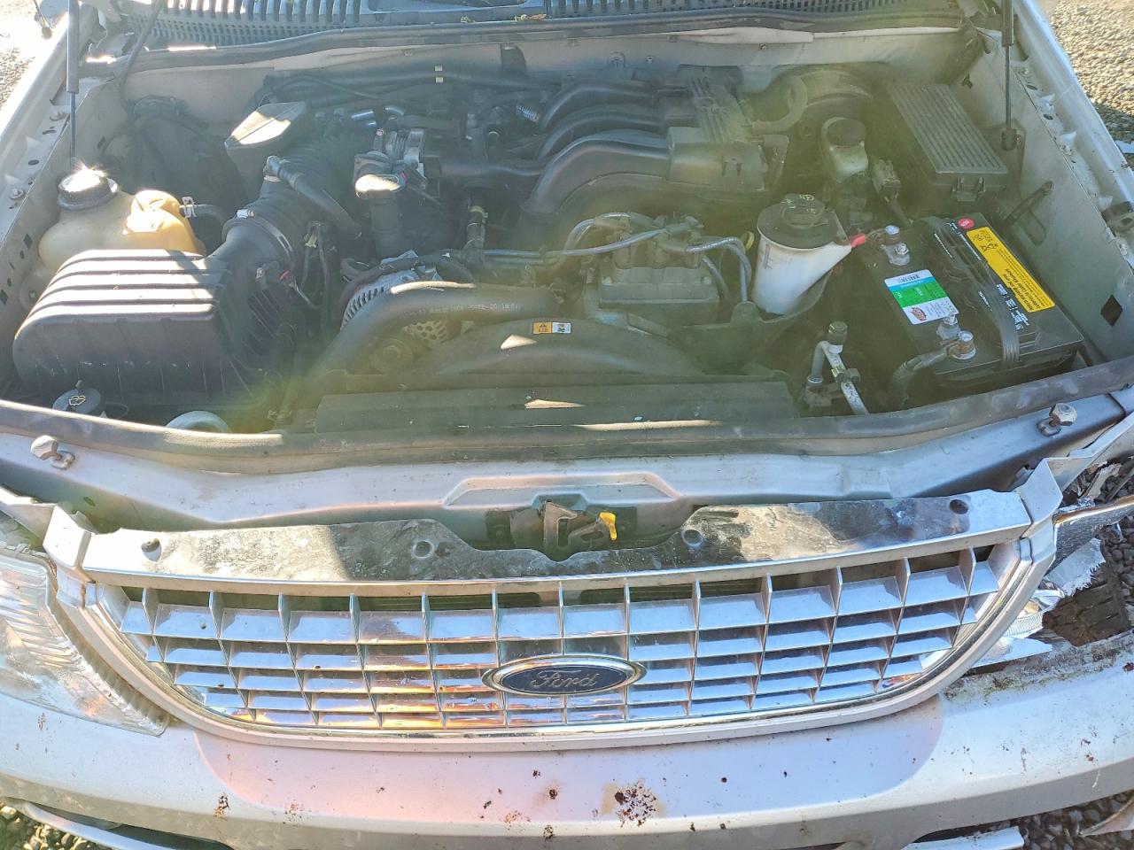 2004 FORD EXPLORER XLT photo 12