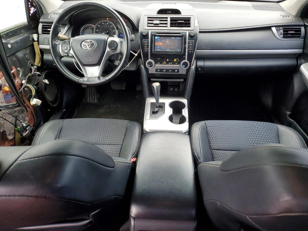 2012 TOYOTA CAMRY BASE photo 8