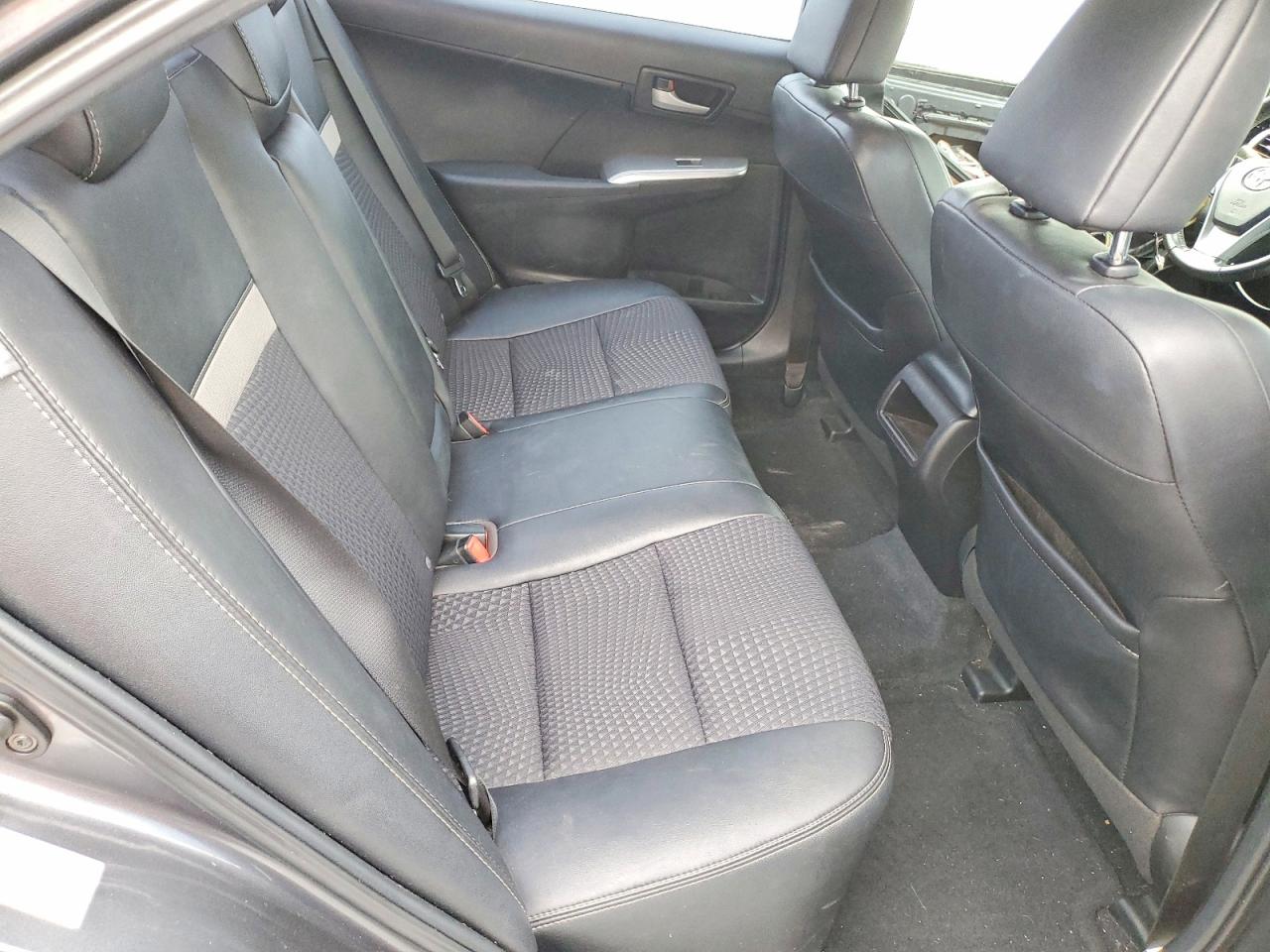 2012 TOYOTA CAMRY BASE photo 10