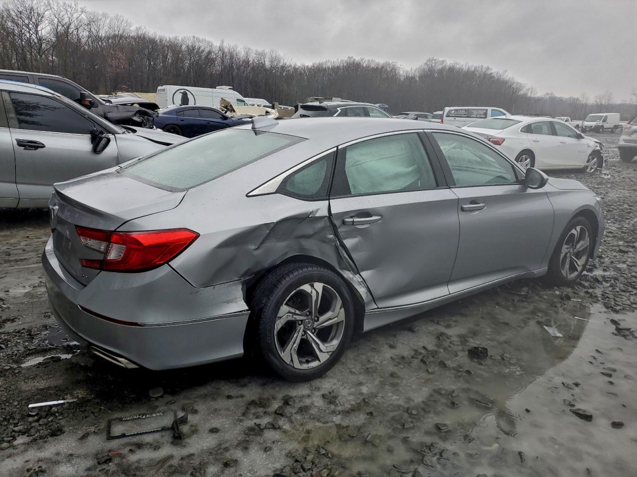 2018 HONDA ACCORD EXL photo 3