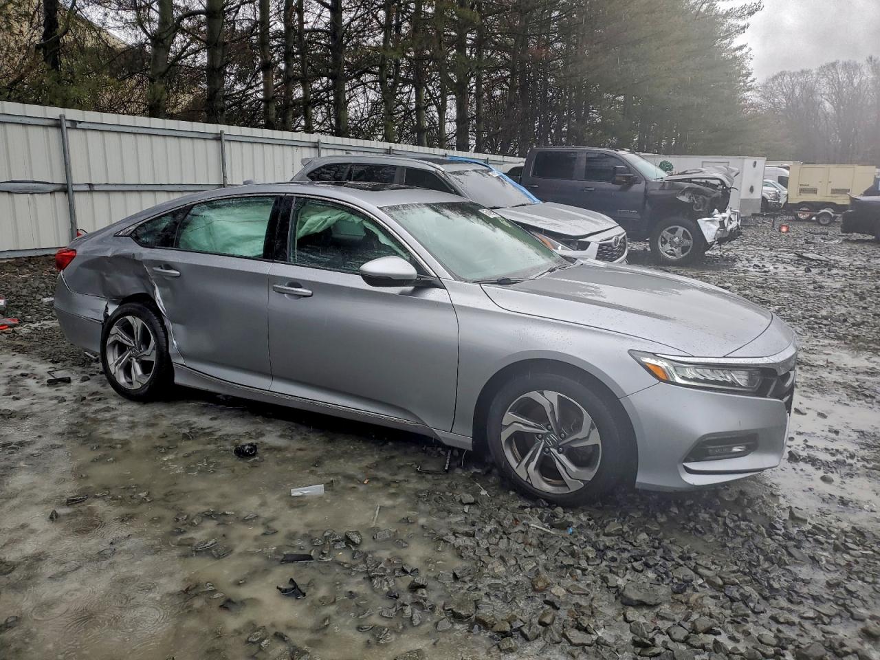2018 HONDA ACCORD EXL photo 4
