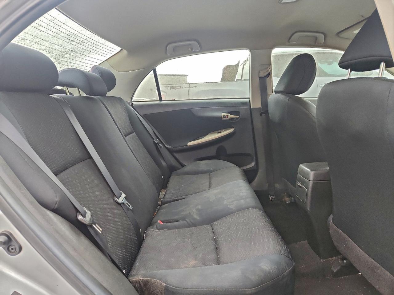 2010 TOYOTA COROLLA BASE photo 10