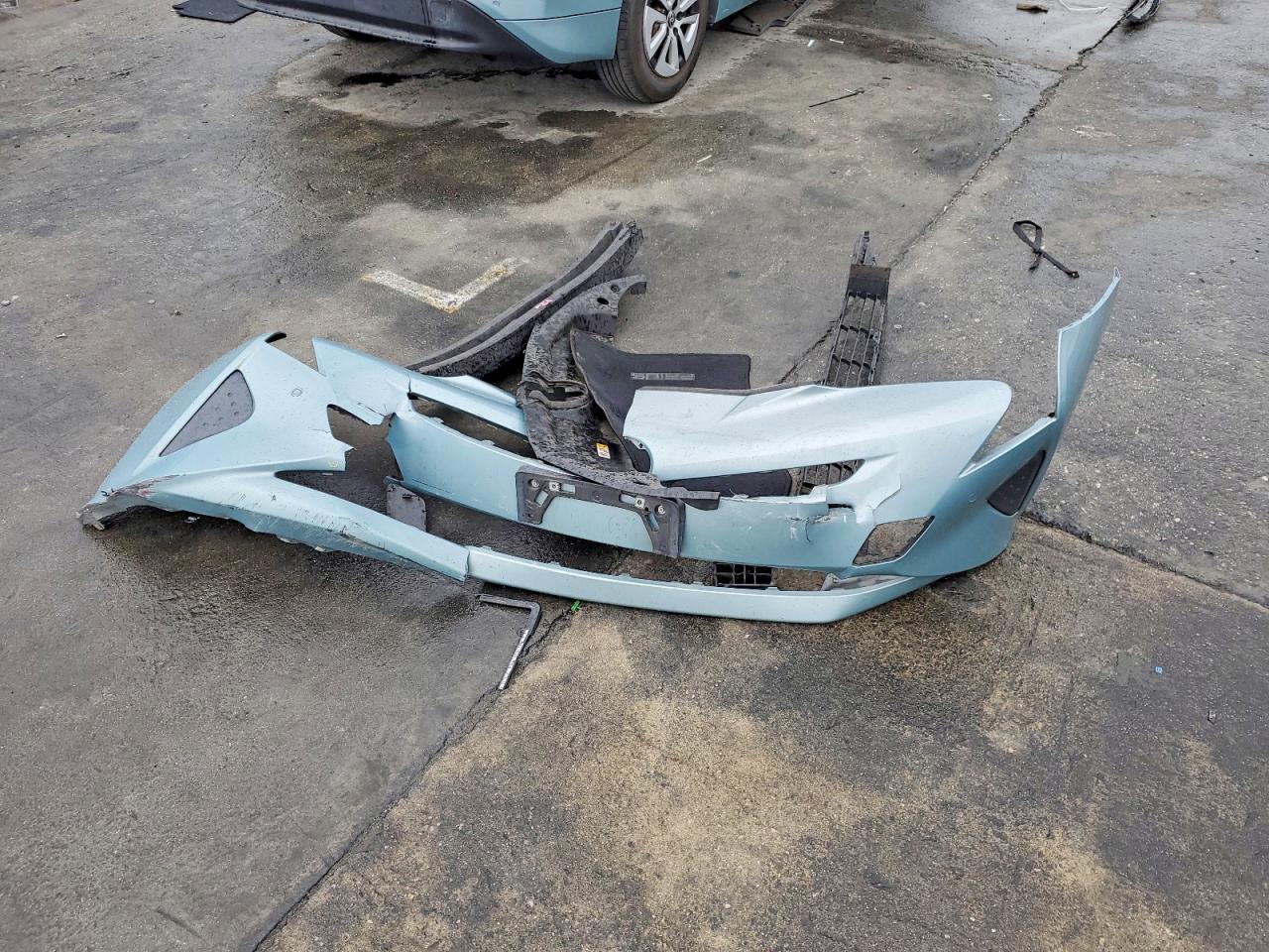 2018 TOYOTA PRIUS photo 12