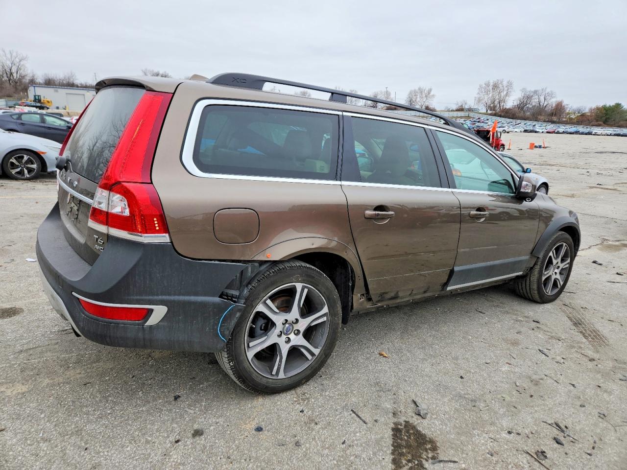 2015 VOLVO XC70 T6 PREMIER+ photo 3