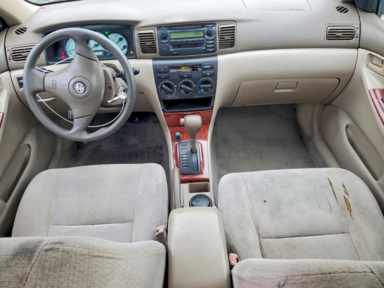 2004 TOYOTA COROLLA CE photo 8