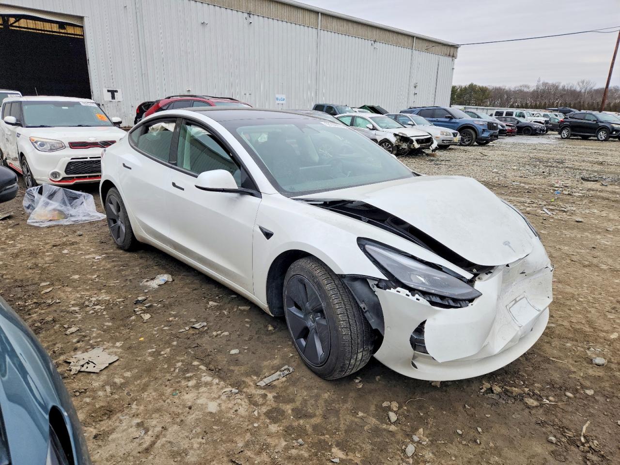 2022 TESLA MODEL 3 photo 4