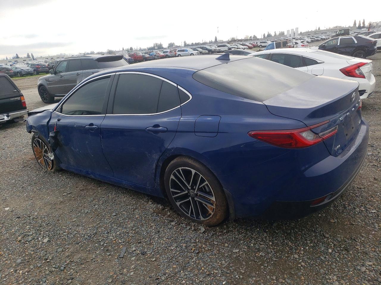 2025 TOYOTA CAMRY XSE photo 2