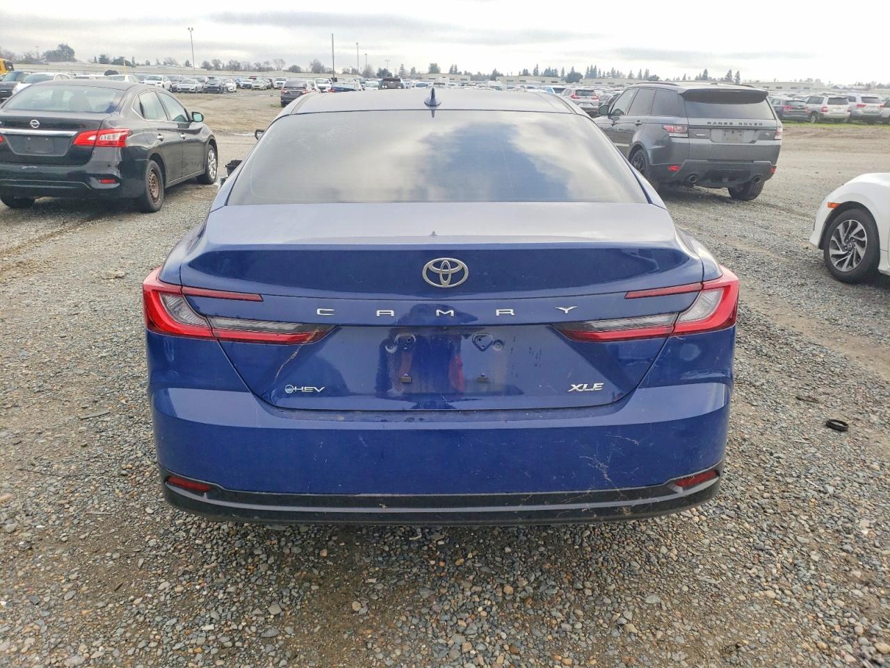 2025 TOYOTA CAMRY XSE photo 6