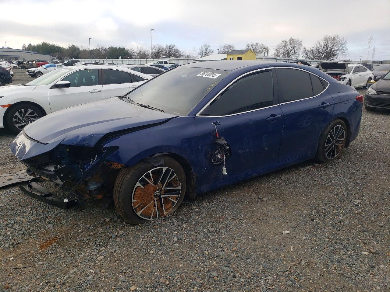 2025 TOYOTA CAMRY