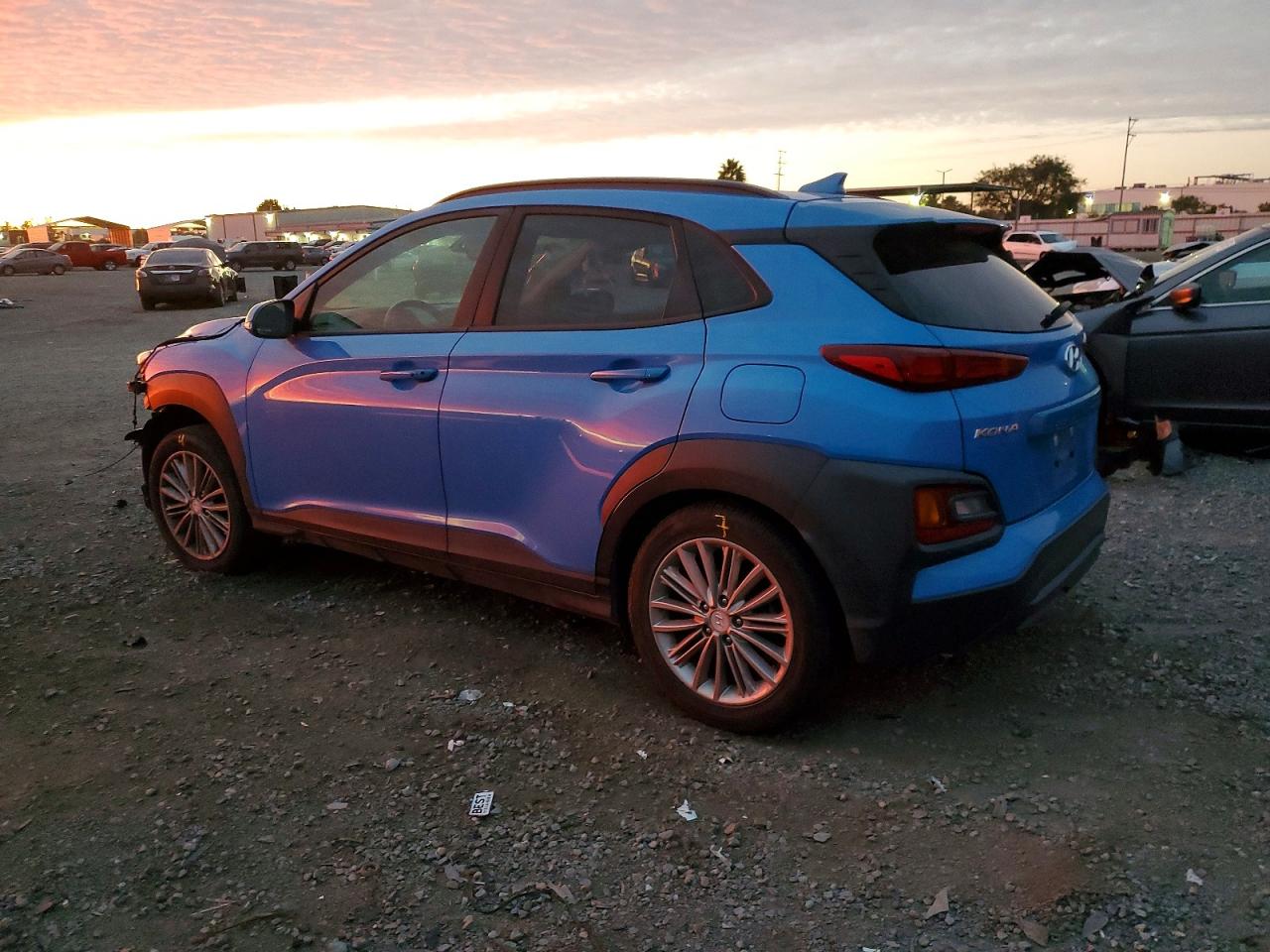 2020 HYUNDAI KONA photo 3
