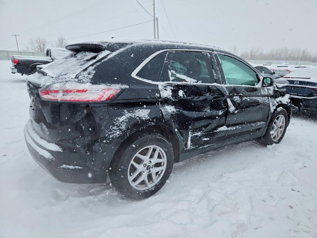 2024 FORD EDGE SEL photo 3