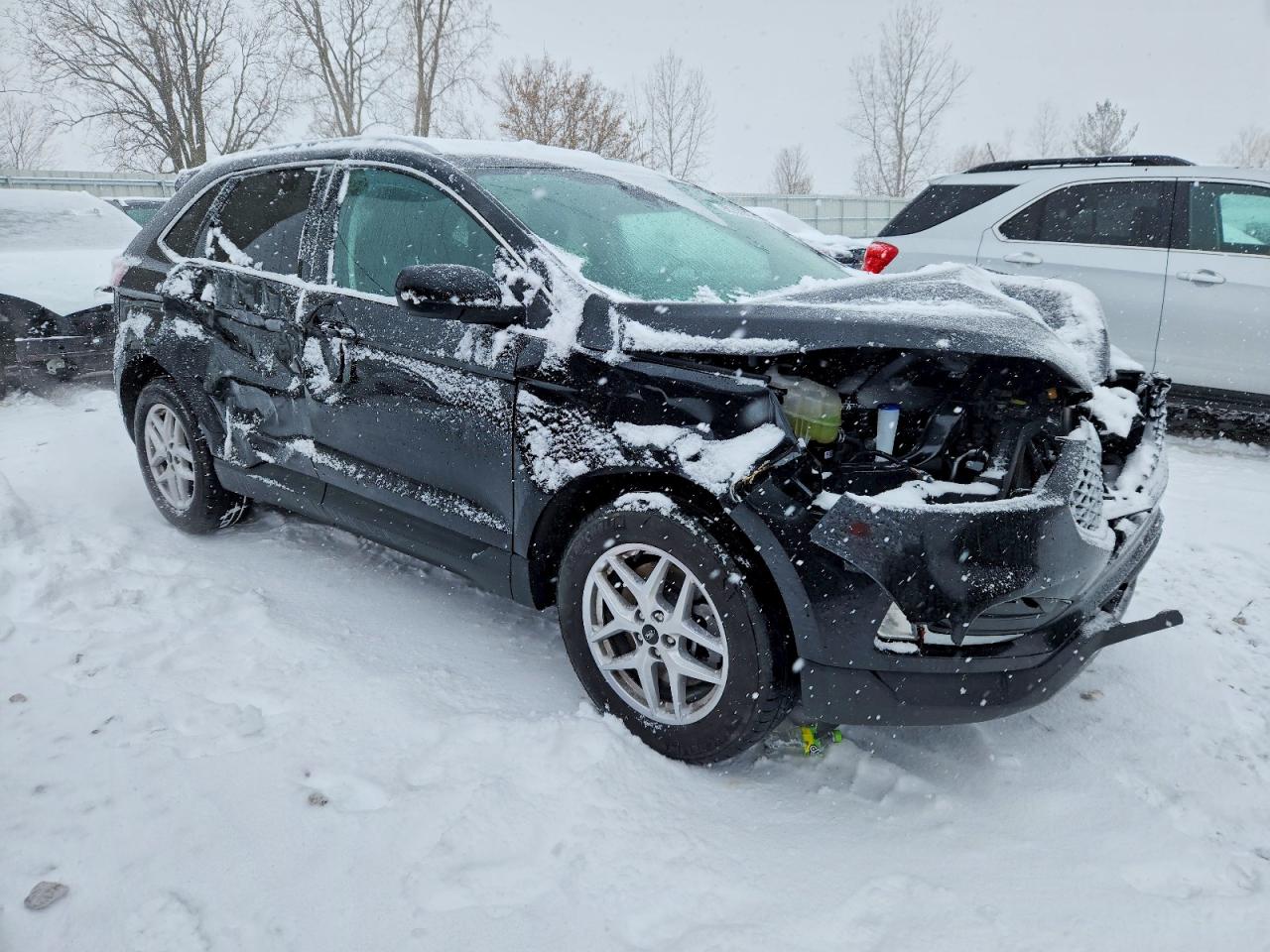 2024 FORD EDGE SEL photo 4
