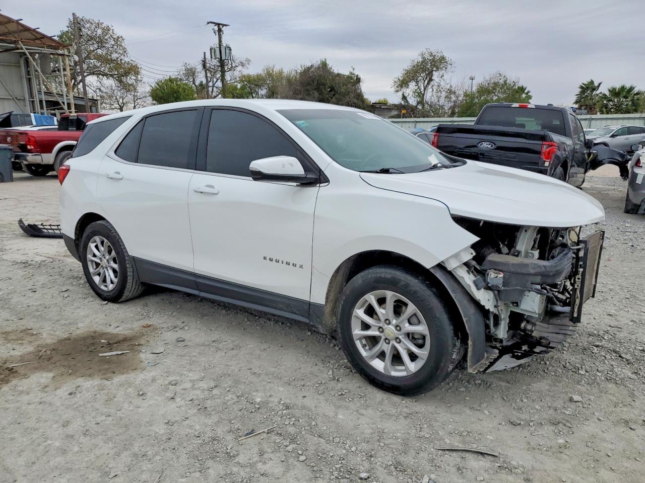 2019 CHEVROLET EQUINOX LT photo 4