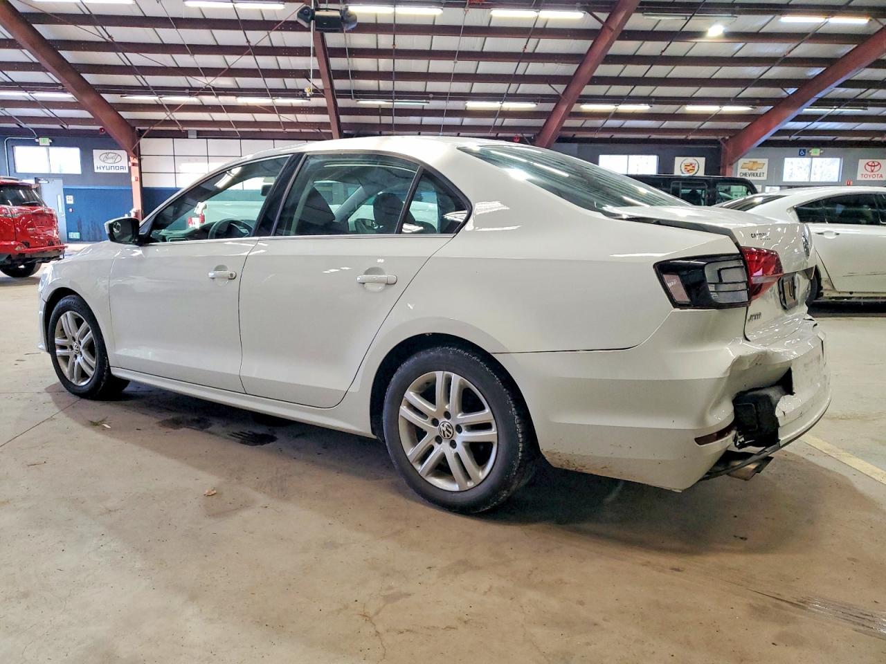 2017 VOLKSWAGEN JETTA S photo 2