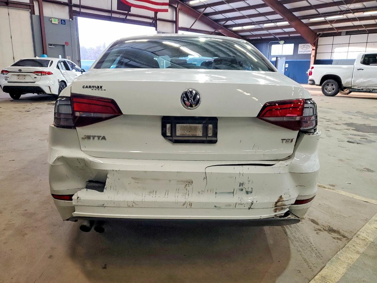 2017 VOLKSWAGEN JETTA S photo 6